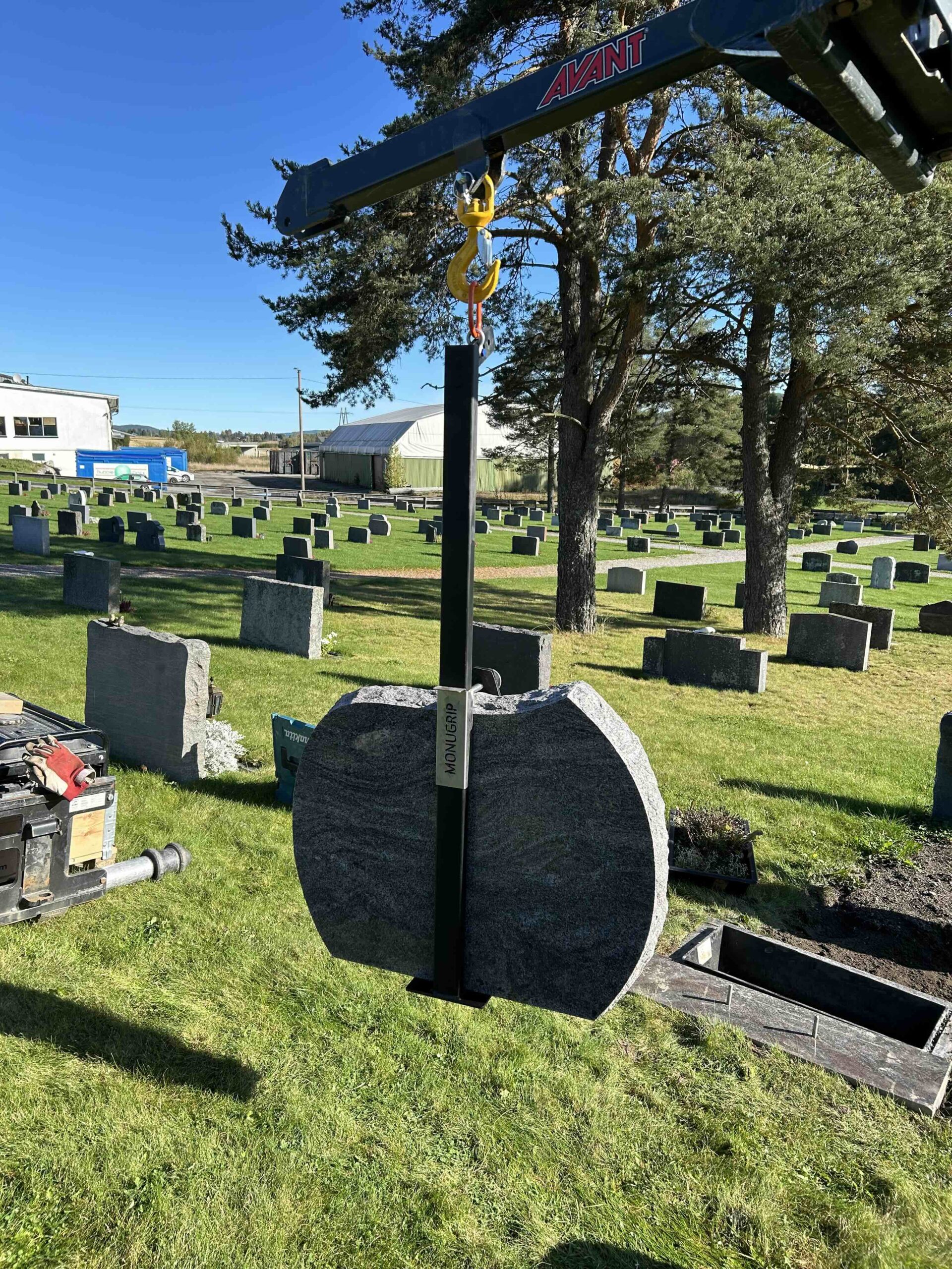 Montering av gravstein